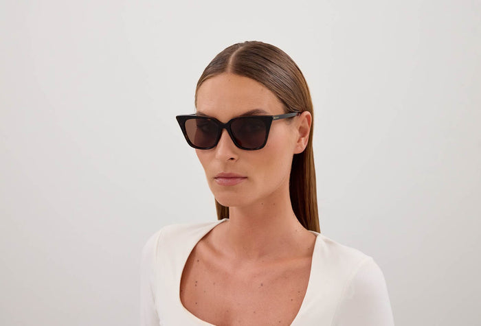 Alexander Mcqueen AM0556S #colour_havana-brown