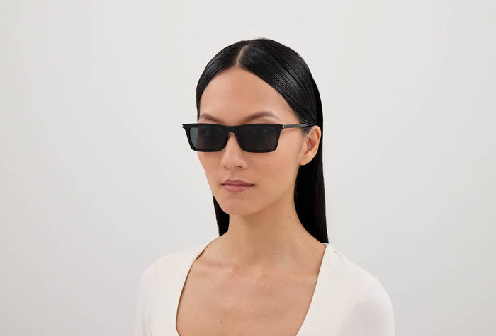 Saint Laurent Betty Thin SL 890/F #colour_black-grey