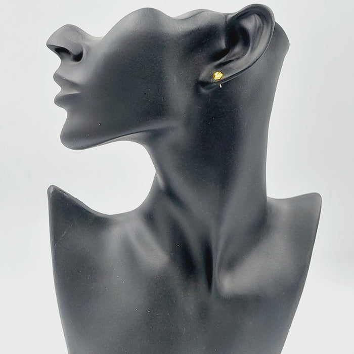 18K حلق برغي اطفال-مجوهرات الشيخ سعيد-Saeed Jewelry