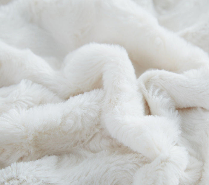 Creamy White Sherpa Faux Fur Throw Blanket