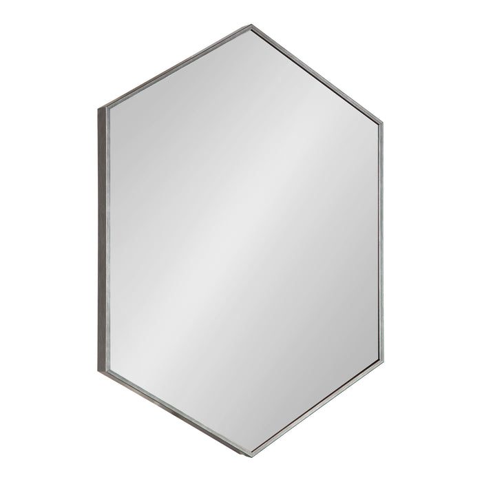 Dark Silver / 22x31