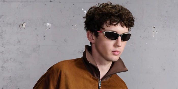 Prada Linea Rossa SPS55ZS #colour_matte champagne/grey