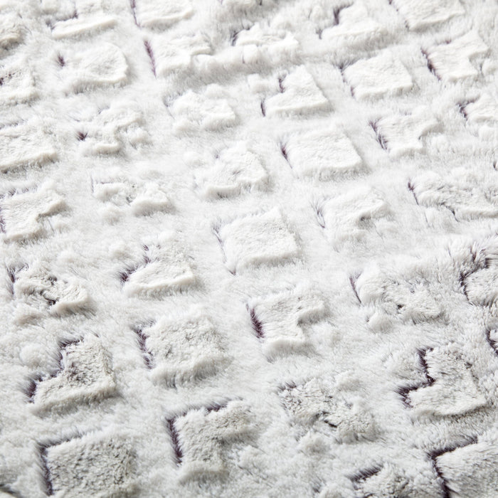 Milky White Faux Fur Sherpa Throw Blanket