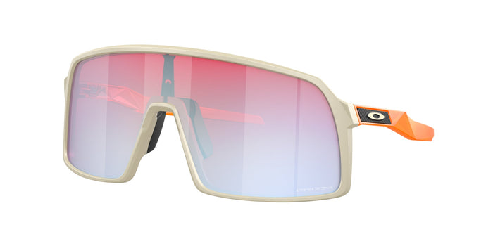 Matte Sand/Prizm Snow Sapphire / 137