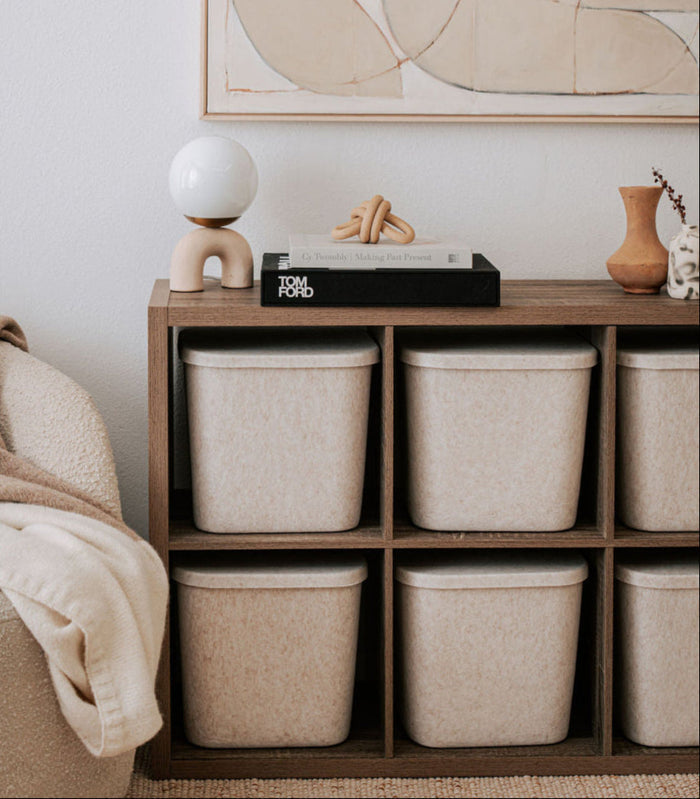 Sculpted Bin – Original with Lid