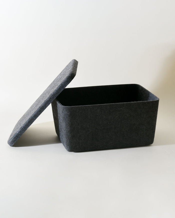 Sculpted Bin – Wide with Lid