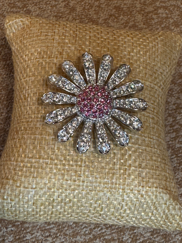 Vintage Signed Swarovski Crystal Daisy Brooch – Rhodium Finish with Pink Crystal Center, 14-Petal Floral Pin